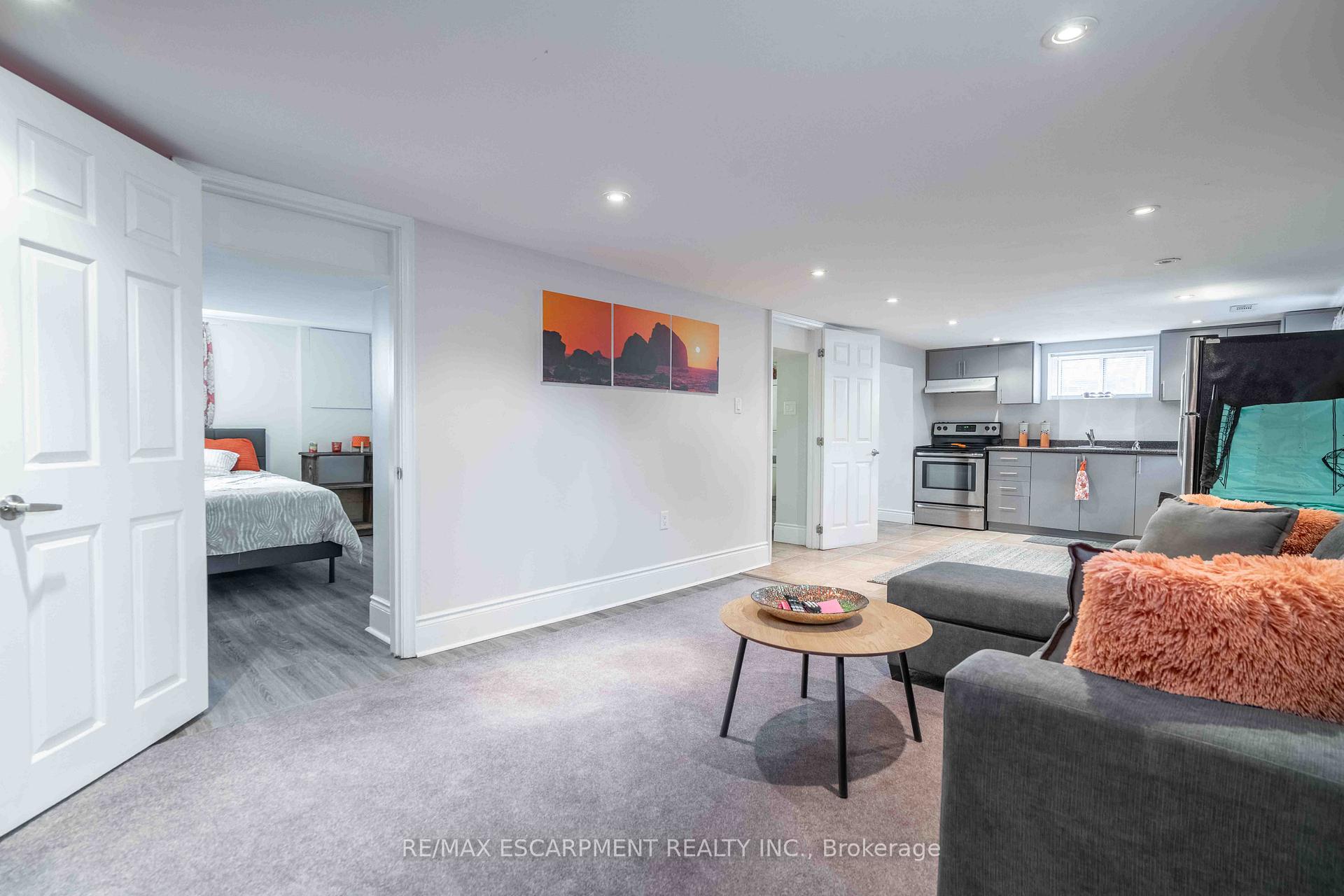 Photo 25 of 333 Osborne Street, Hamilton, McQuesten — HOMEH