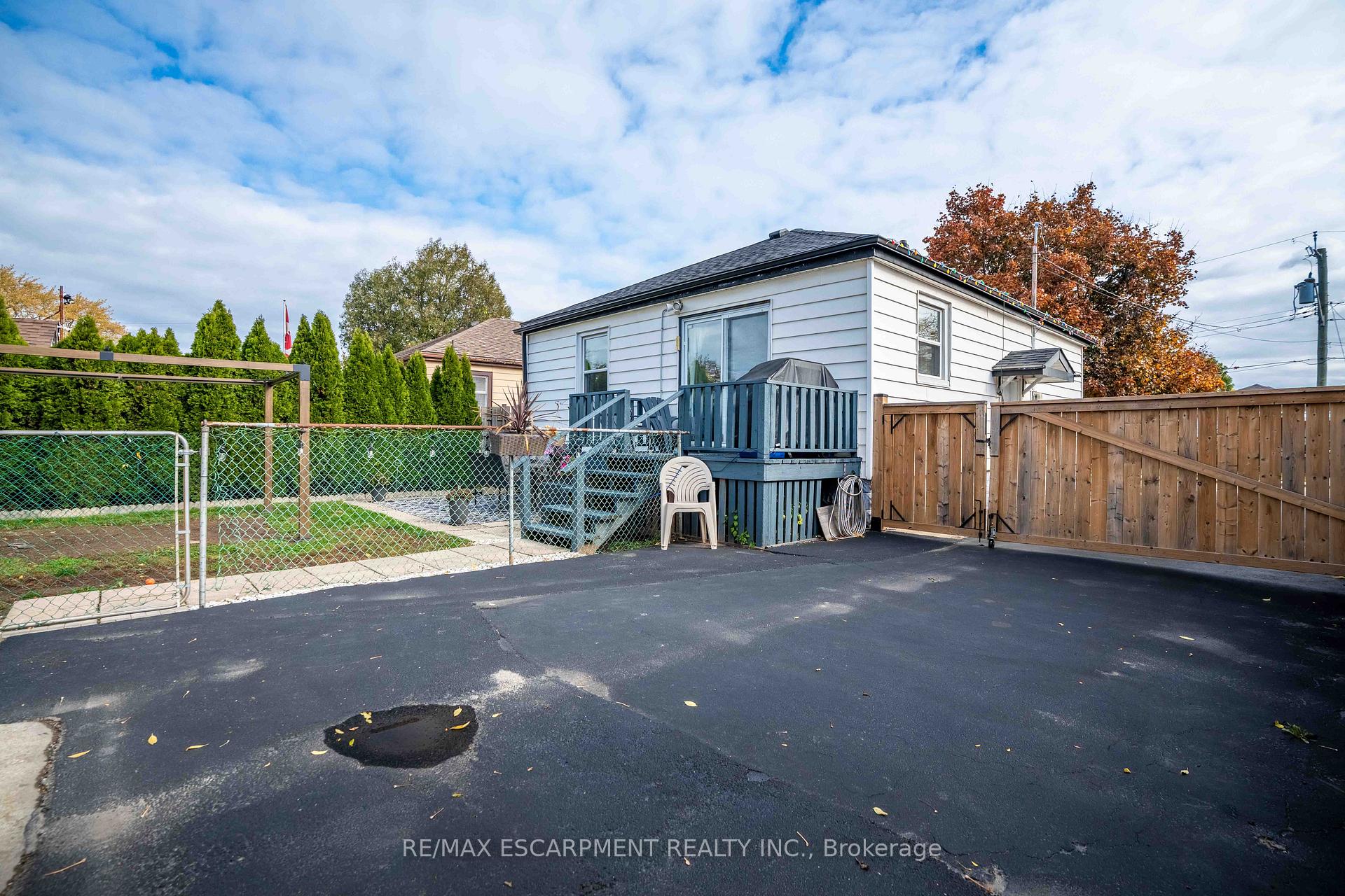 Photo 34 of 333 Osborne Street, Hamilton, McQuesten — HOMEH