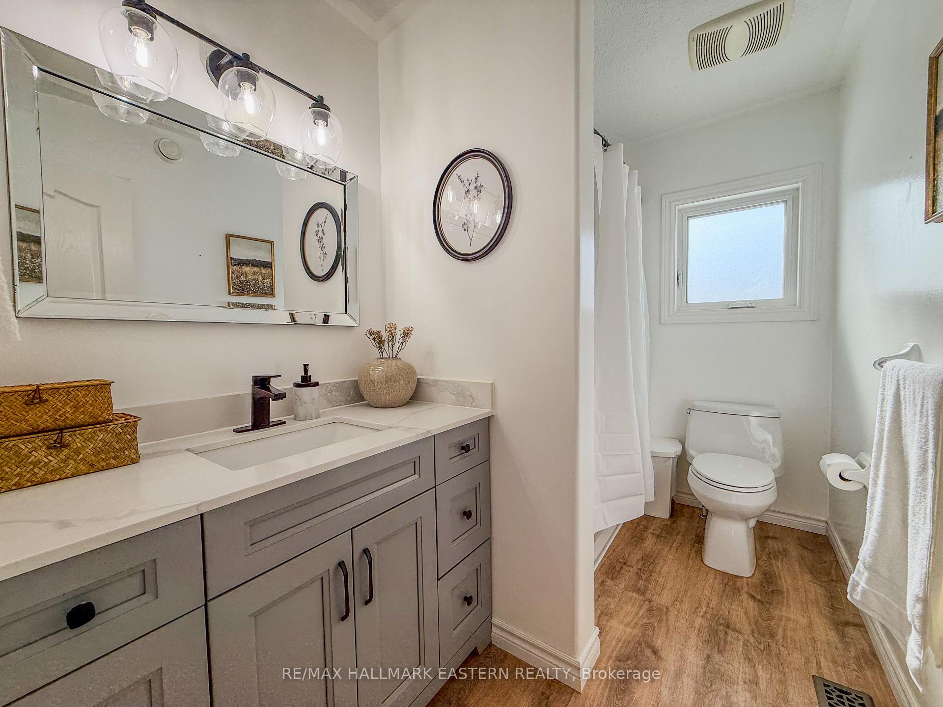 Photo 22 of 513 Carriage Lane, Peterborough, Northcrest Ward 5 — HOMEH