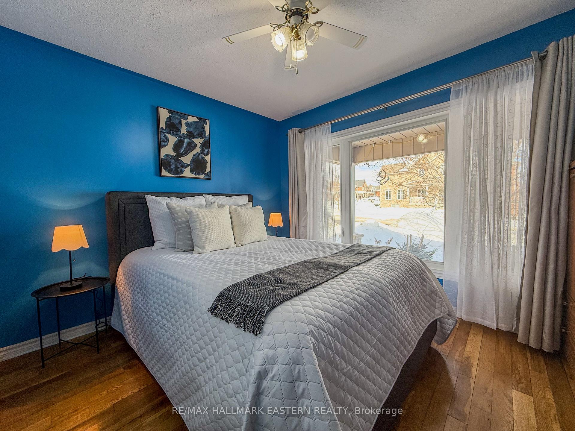 Photo 24 of 513 Carriage Lane, Peterborough, Northcrest Ward 5 — HOMEH
