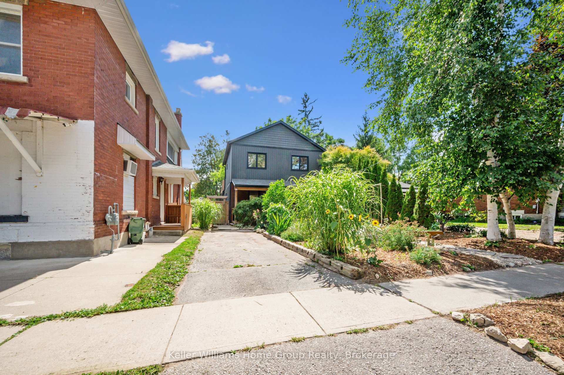 Photo 2 of 86 Northumberland Street, Guelph, Downtown — HOMEH