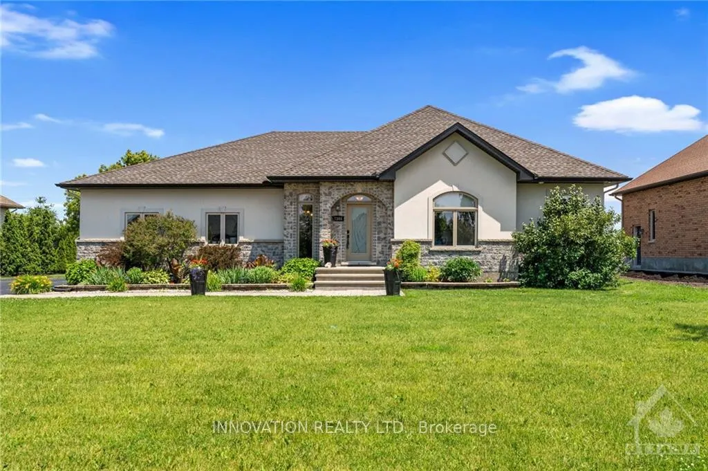 Photo 2 of 7344 Blue Water Crescent, Ottawa, Osgoode Twp North of Reg Rd 6 — HOMEH