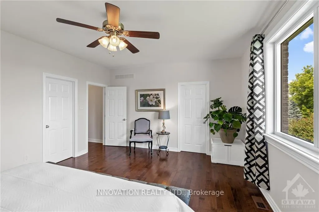 Photo 5 of 7344 Blue Water Crescent, Ottawa, Osgoode Twp North of Reg Rd 6 — HOMEH