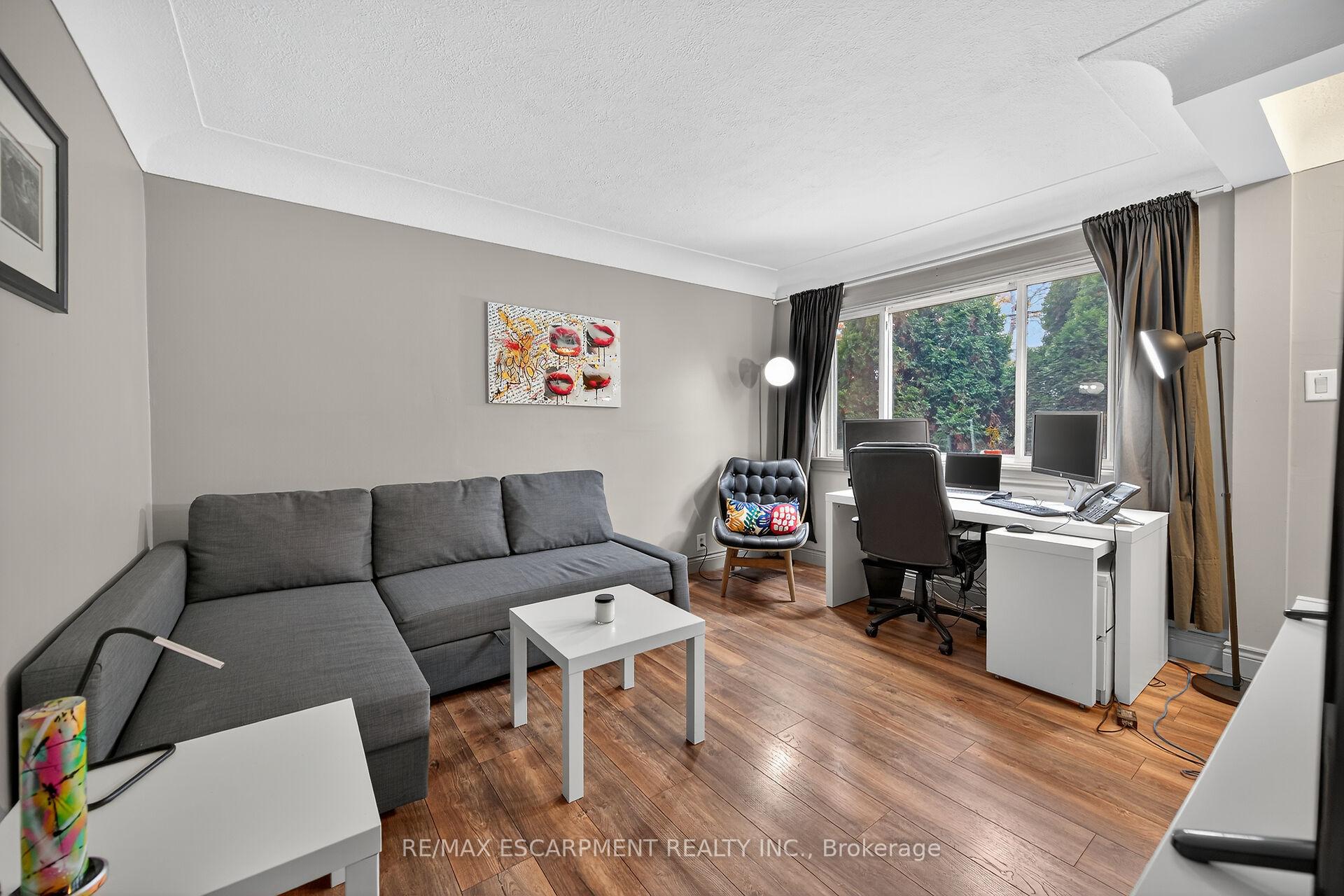 Photo 7 of 49 East 33rd Street, Hamilton, Raleigh — HOMEH