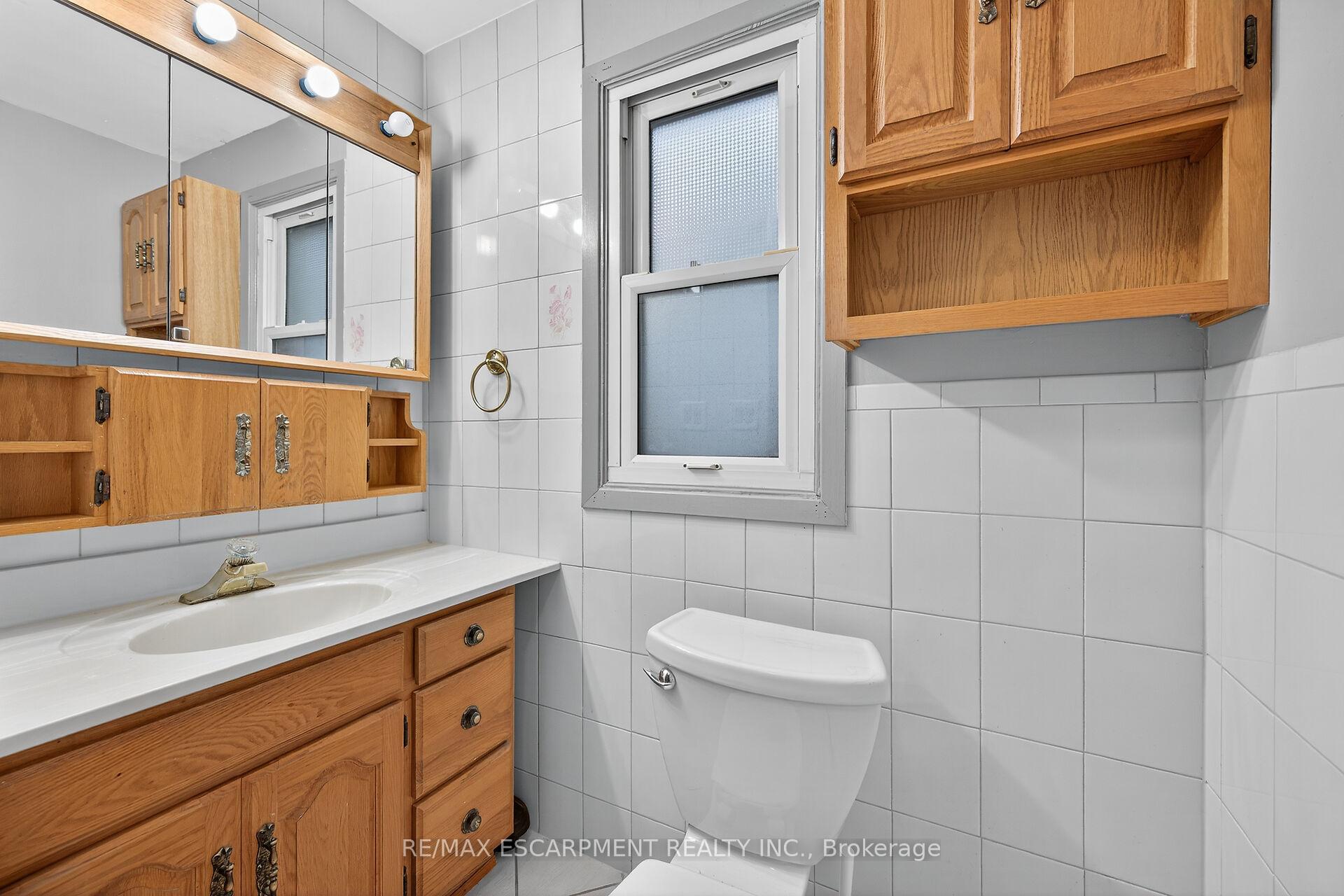 Photo 24 of 49 East 33rd Street, Hamilton, Raleigh — HOMEH