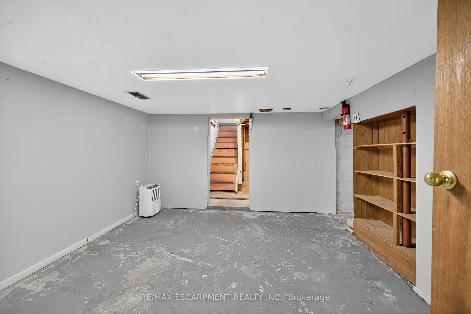 Photo 26 of 49 East 33rd Street, Hamilton, Raleigh — HOMEH