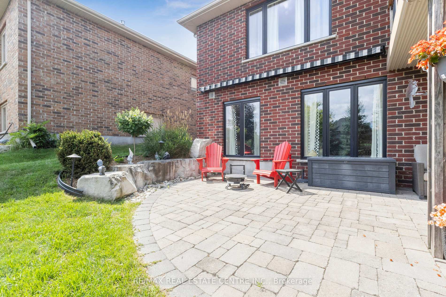 Photo 38 of 73 Law Drive, Guelph, Grange Road — HOMEH
