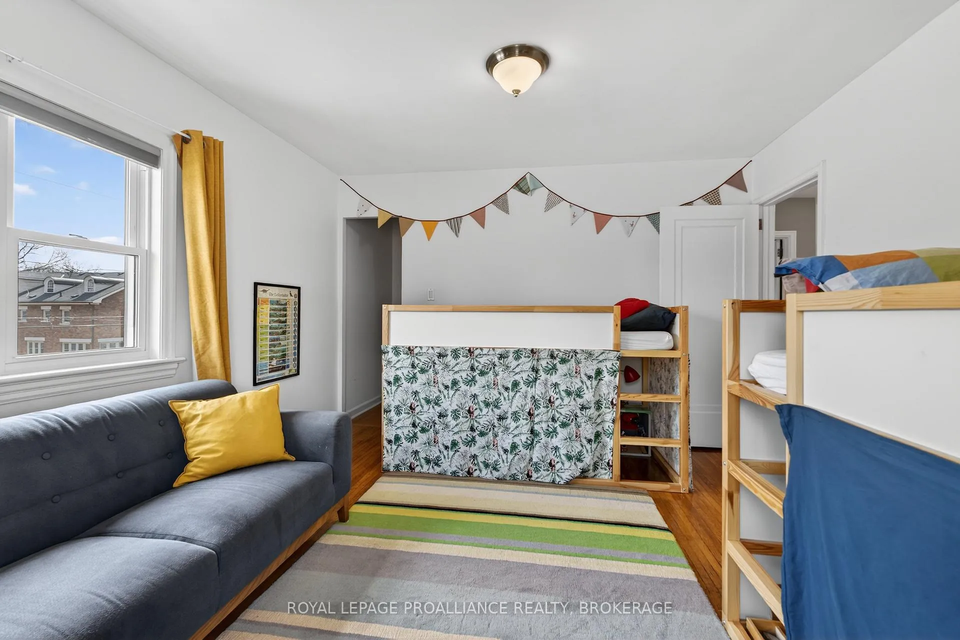 Photo 32 of 304 Willingdon Avenue, Kingston, Central City East — HOMEH