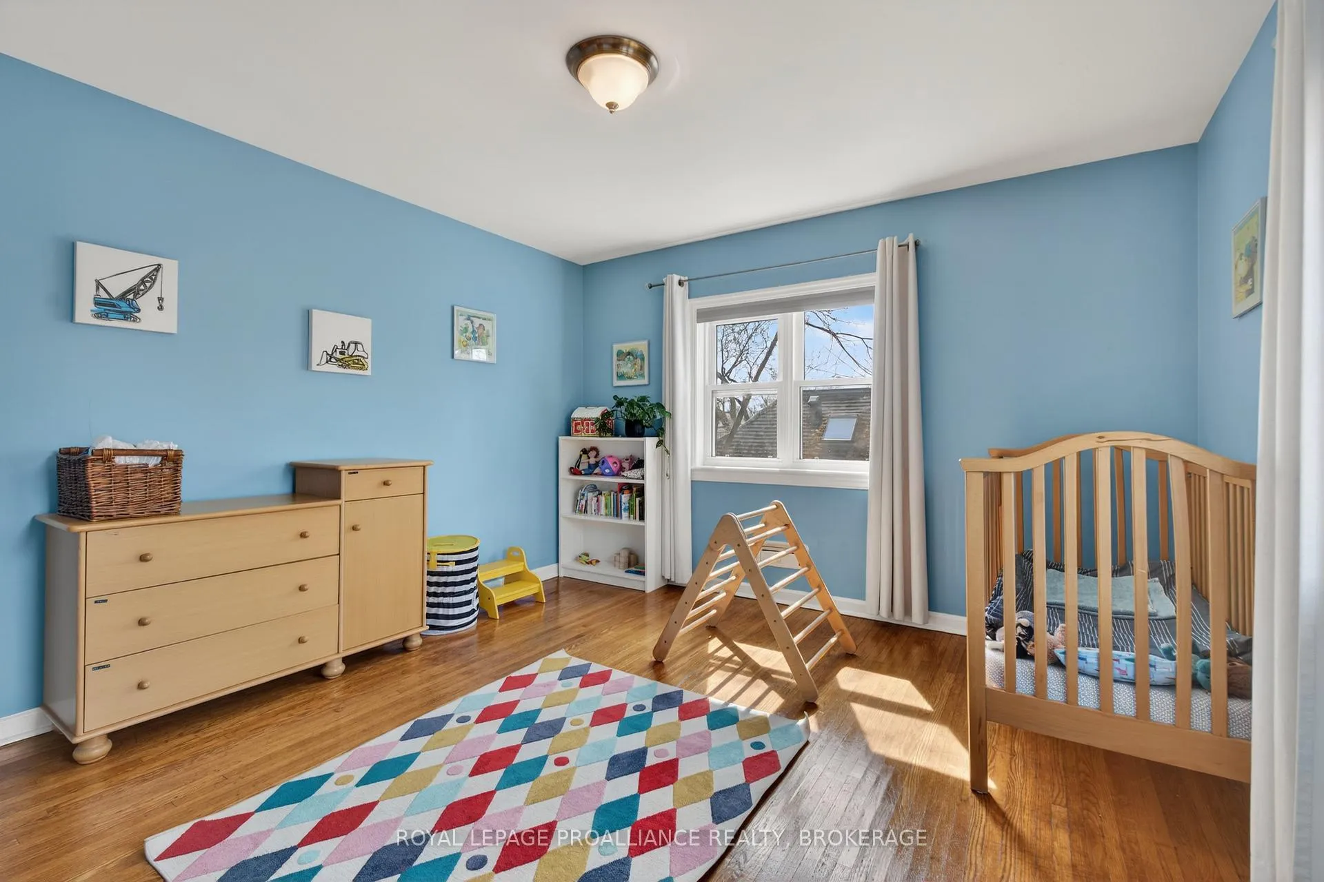 Photo 34 of 304 Willingdon Avenue, Kingston, Central City East — HOMEH