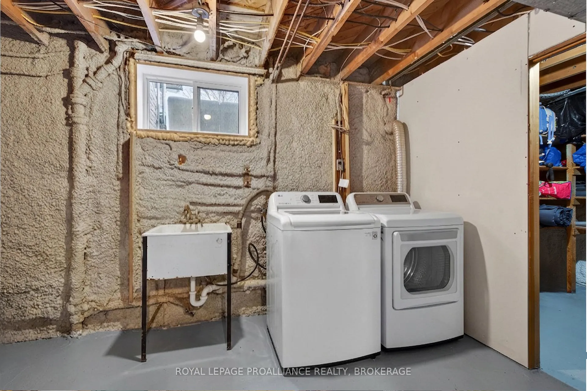 Photo 41 of 304 Willingdon Avenue, Kingston, Central City East — HOMEH