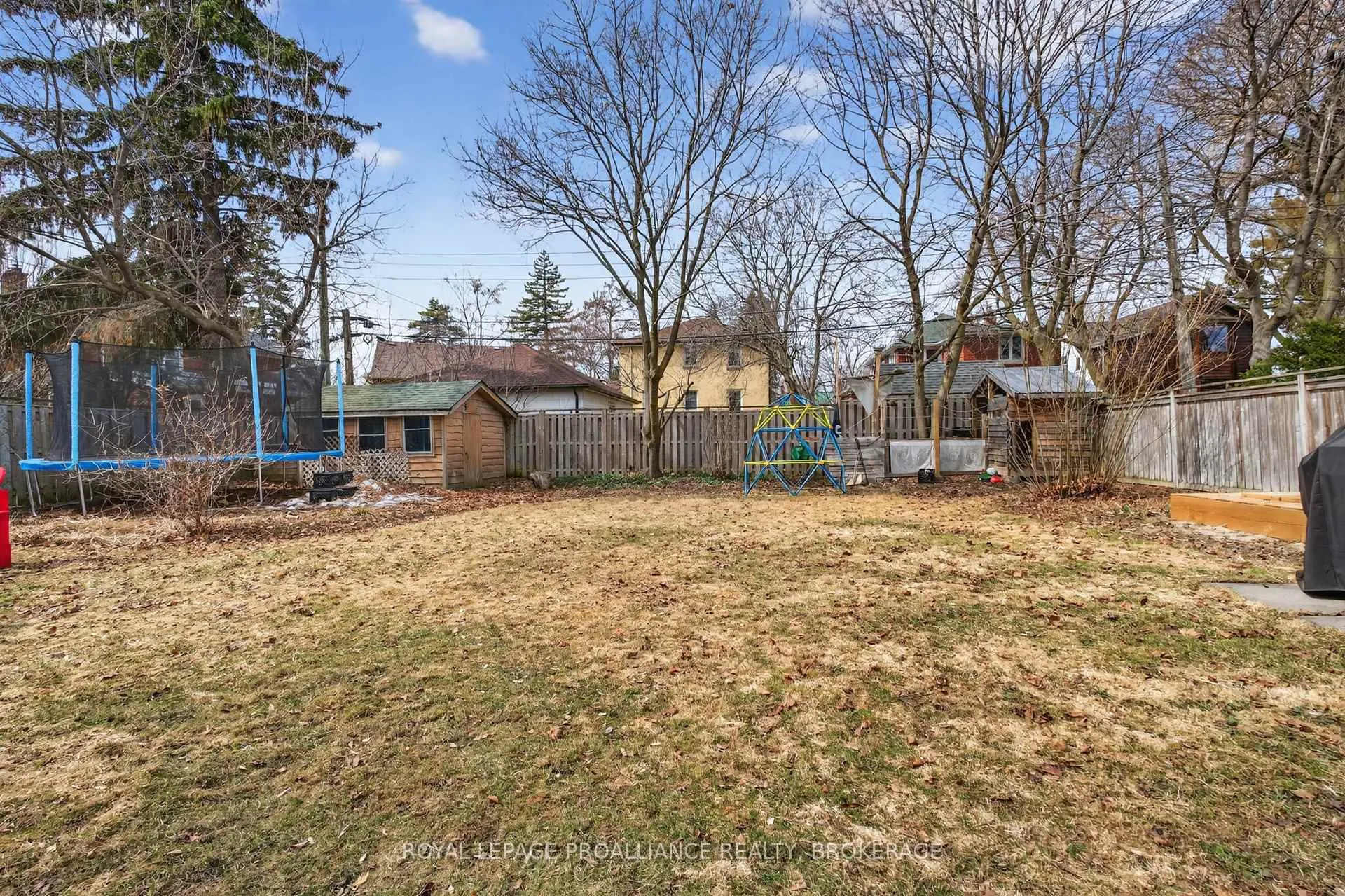 Photo 45 of 304 Willingdon Avenue, Kingston, Central City East — HOMEH