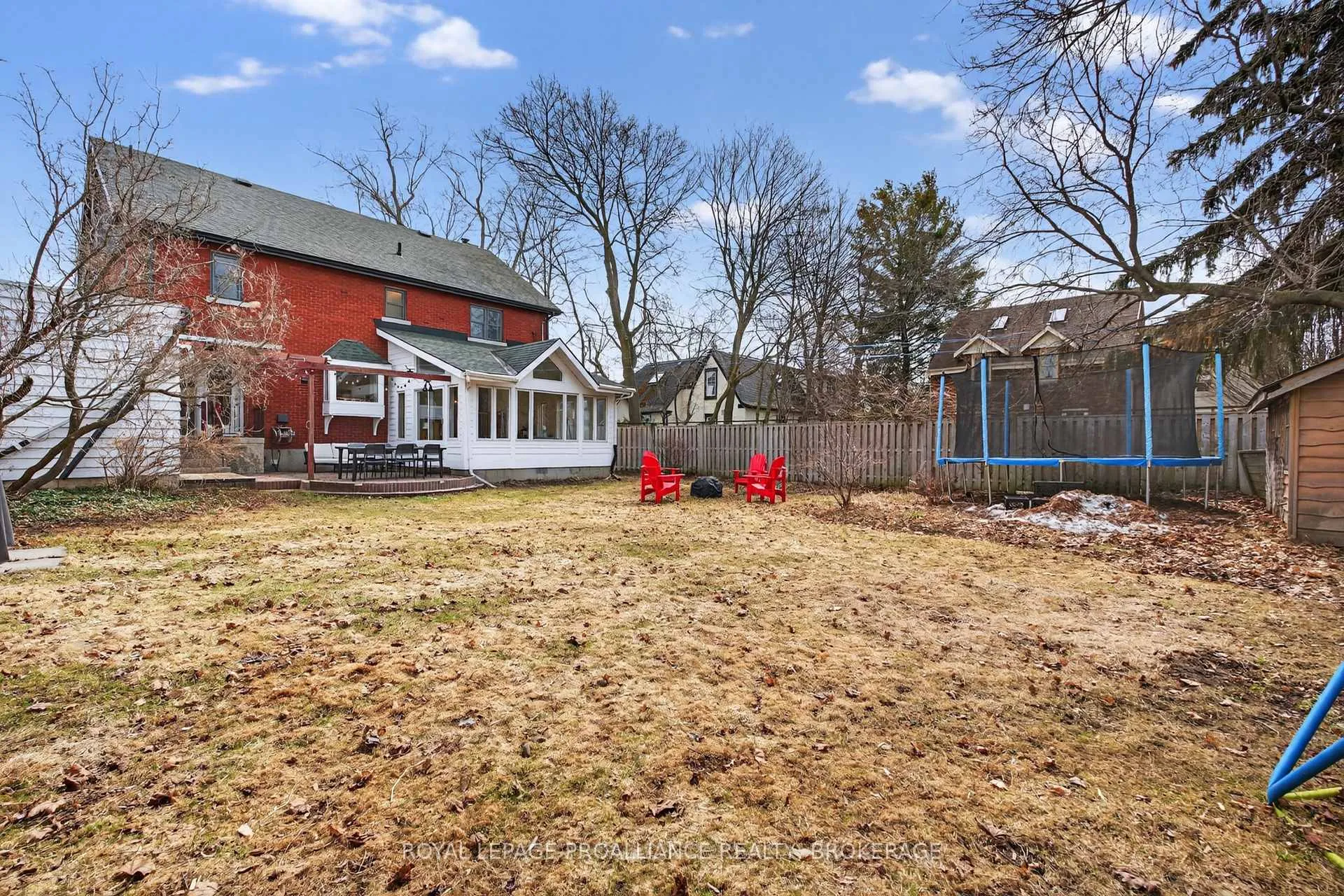 Photo 47 of 304 Willingdon Avenue, Kingston, Central City East — HOMEH