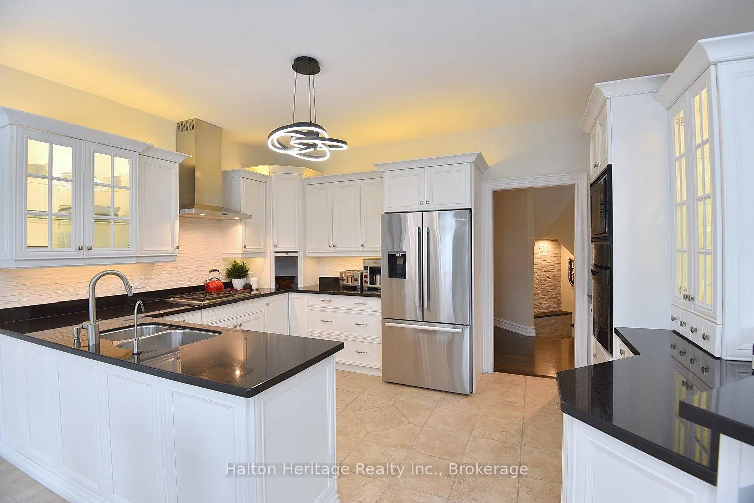 Photo 15 of 116 Grindstone Way, Hamilton, Waterdown — HOMEH