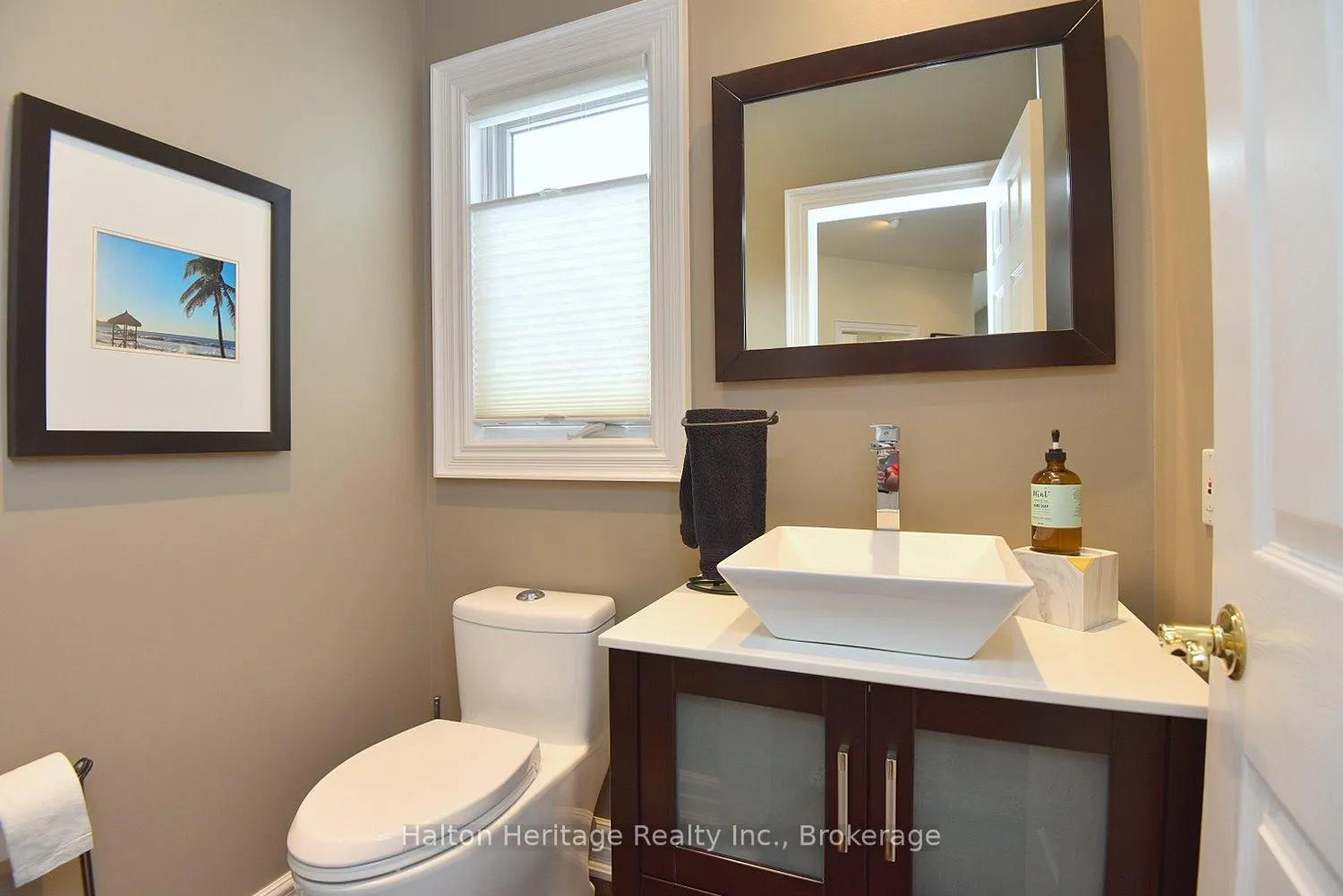 Photo 24 of 116 Grindstone Way, Hamilton, Waterdown — HOMEH