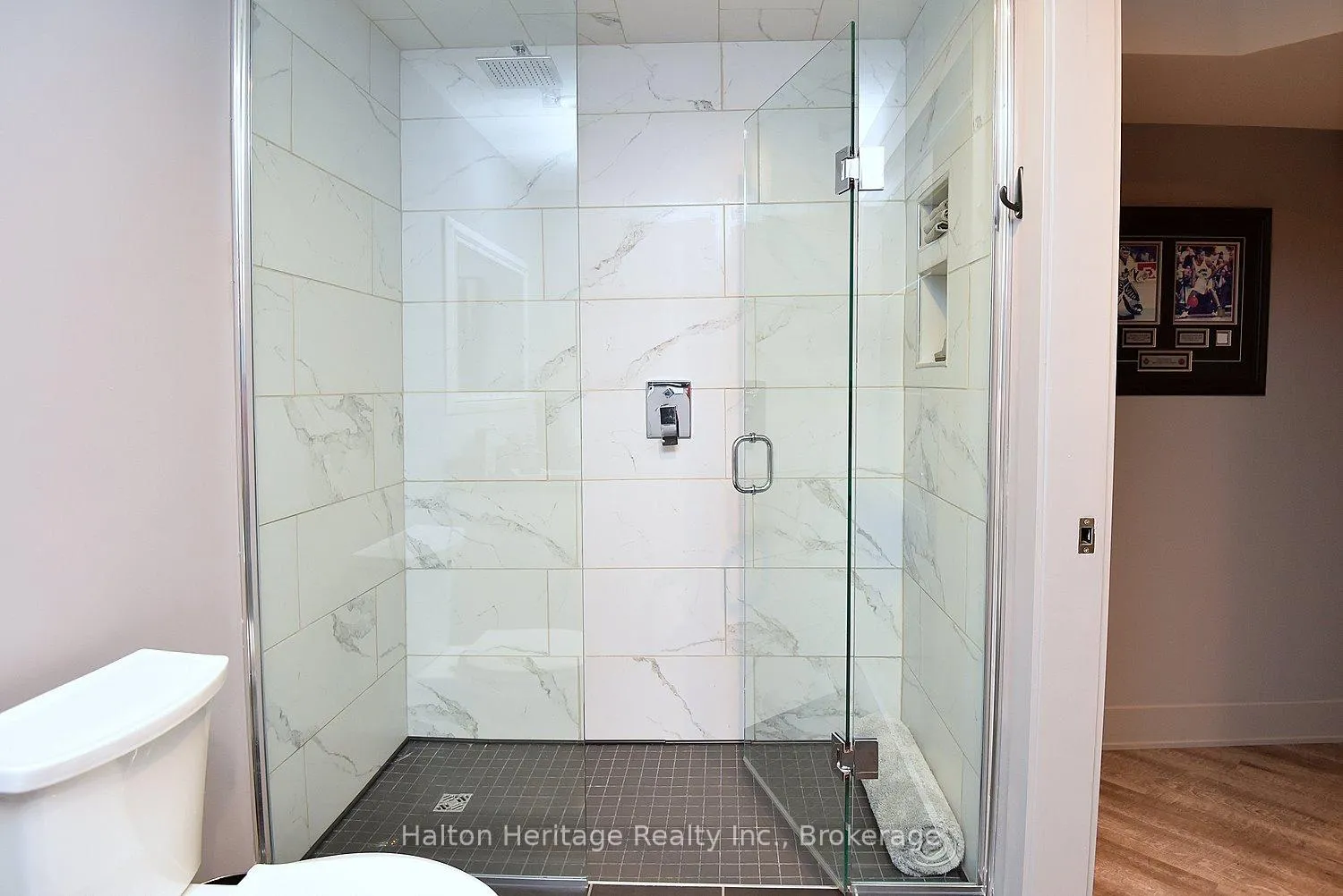 Photo 41 of 116 Grindstone Way, Hamilton, Waterdown — HOMEH