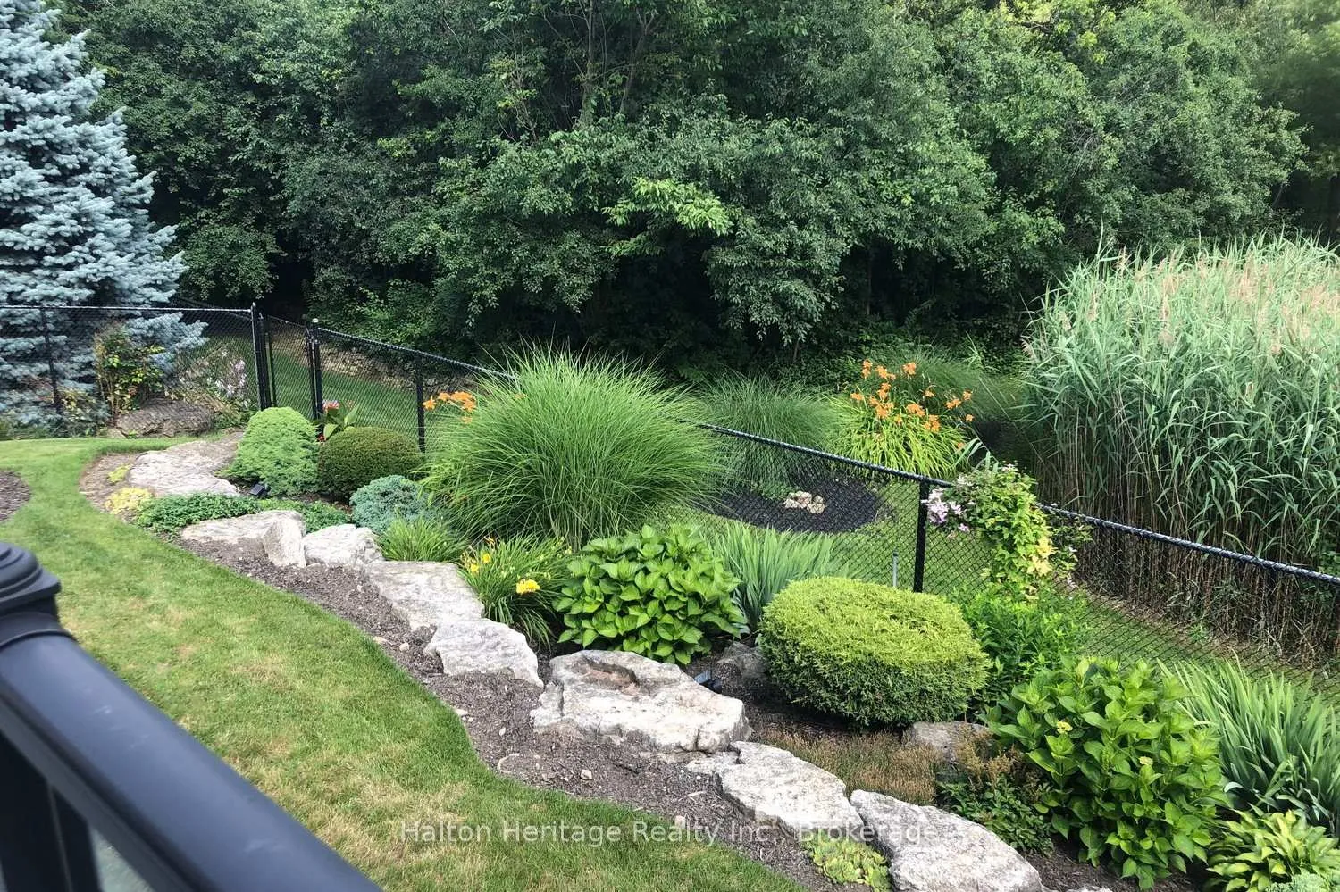 Photo 48 of 116 Grindstone Way, Hamilton, Waterdown — HOMEH