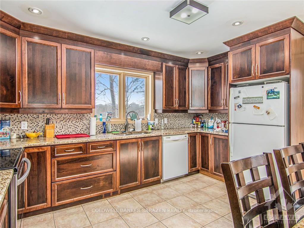 Photo 6 of 3246 Dalmac Road, Ottawa, Osgoode Twp South of Reg Rd 6 — HOMEH
