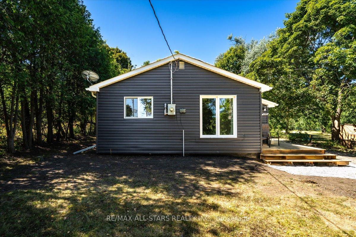 Photo 26 of 489 Bay Street, Brock, Beaverton — HOMEH