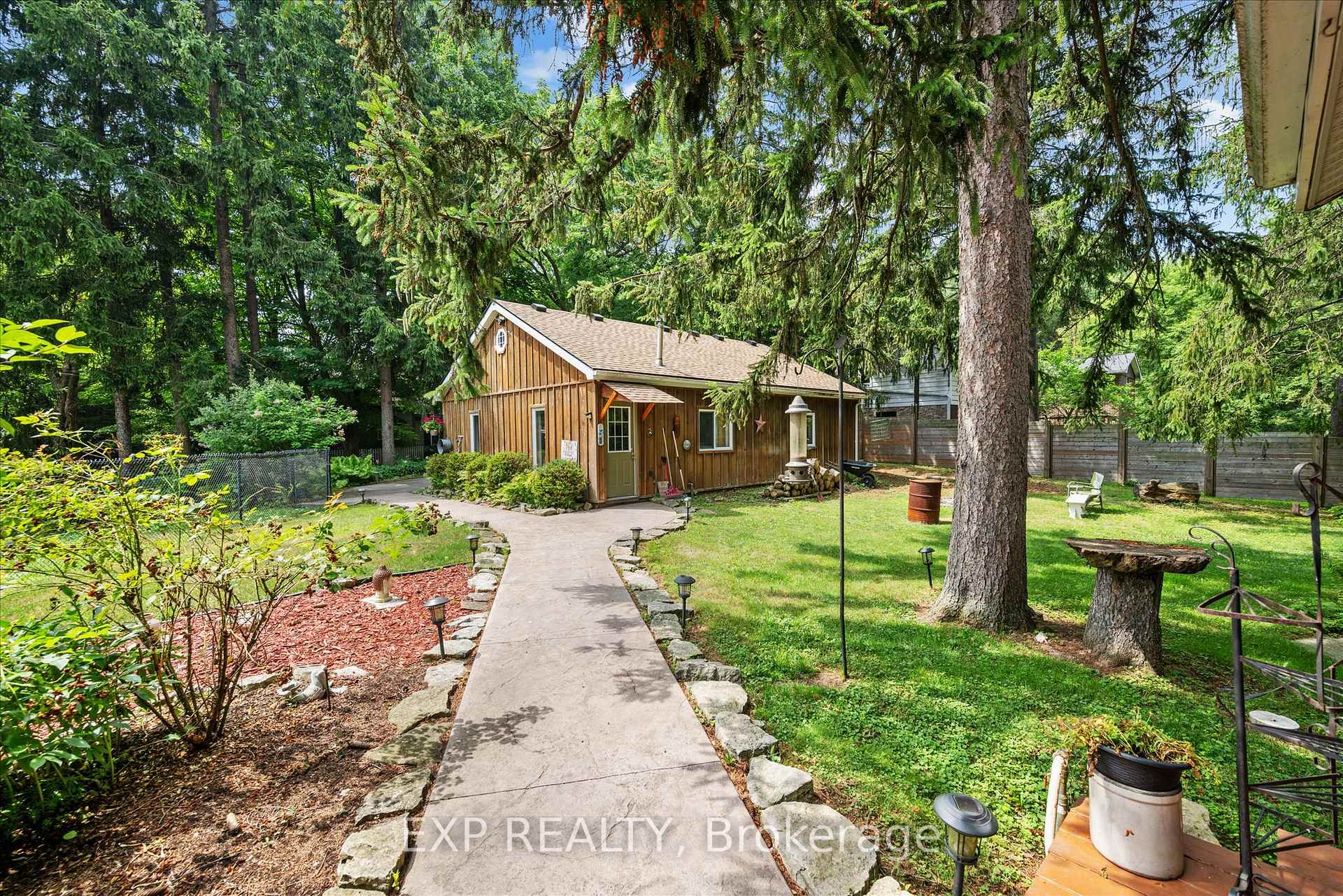 Photo 29 of 34 Field Road, Hamilton, Jerseyville — HOMEH