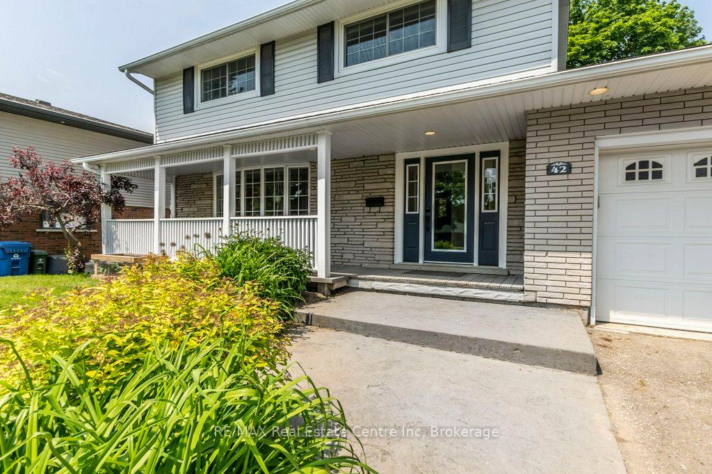 Photo 2 of 42 Westminster Avenue, Guelph, St. George's — HOMEH