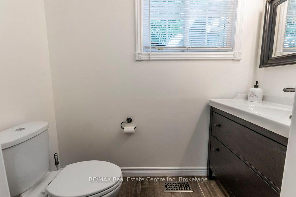Photo 13 of 42 Westminster Avenue, Guelph, St. George's — HOMEH