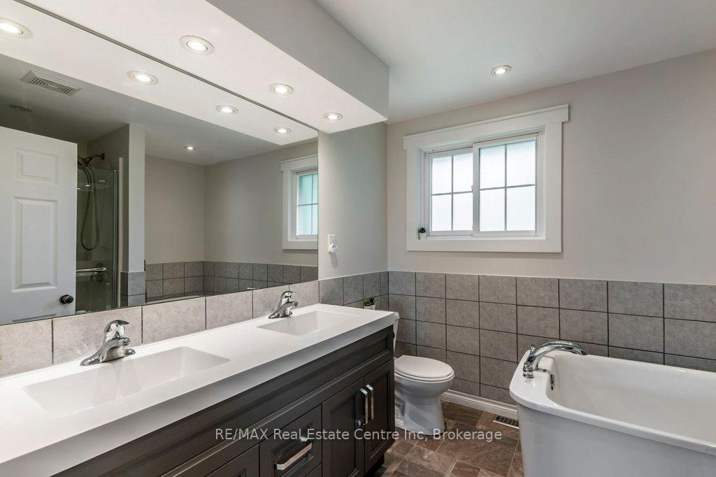 Photo 18 of 42 Westminster Avenue, Guelph, St. George's — HOMEH