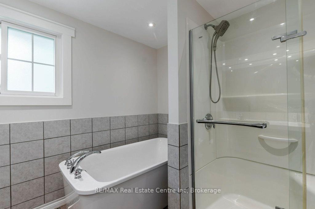 Photo 19 of 42 Westminster Avenue, Guelph, St. George's — HOMEH
