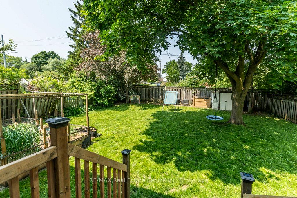Photo 21 of 42 Westminster Avenue, Guelph, St. George's — HOMEH