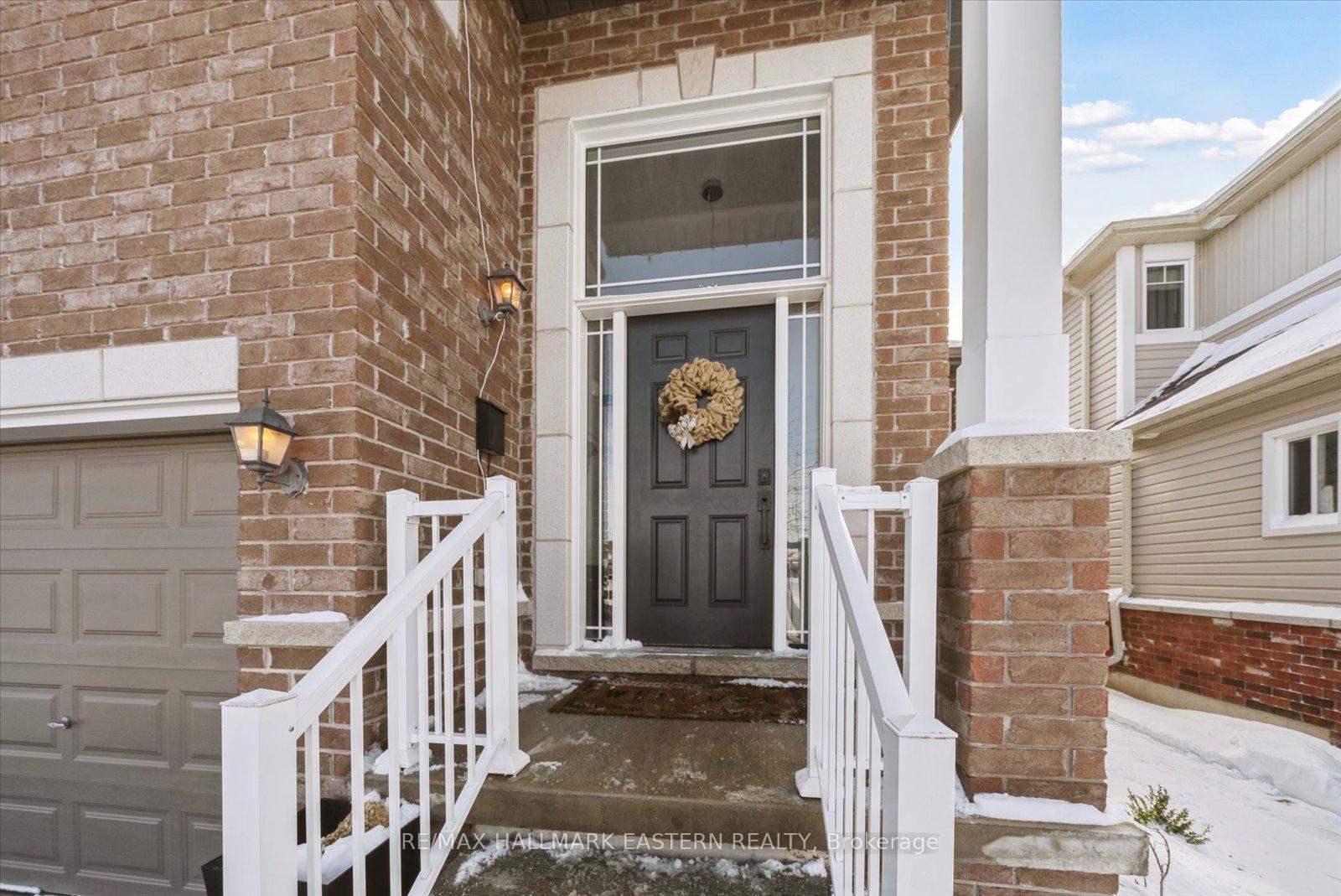 Photo 2 of 657 Goodwin Terrace, Peterborough, Monaghan Ward 2 — HOMEH