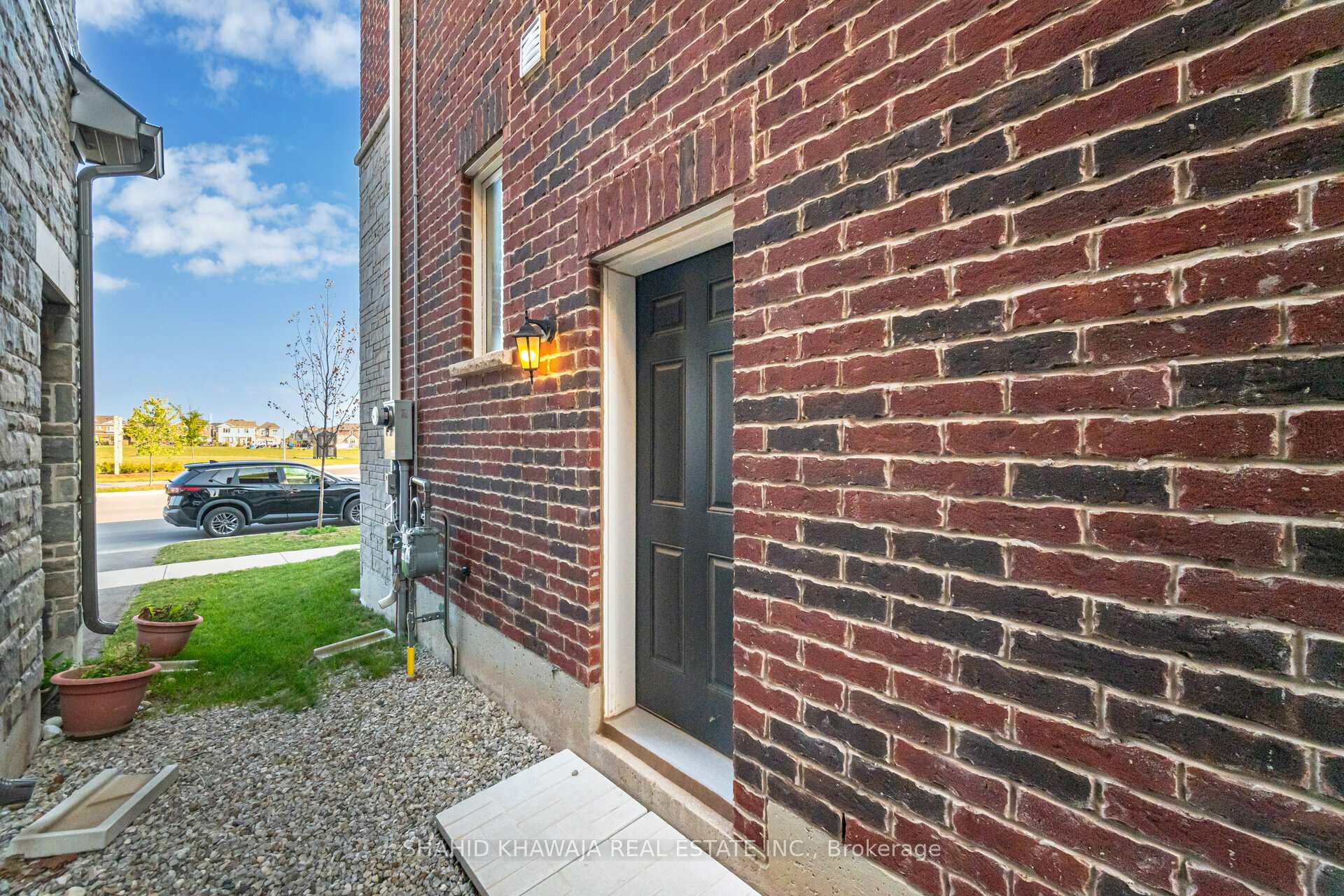 Photo 31 of 859 Whitlock Avenue, Milton, Cobban — HOMEH