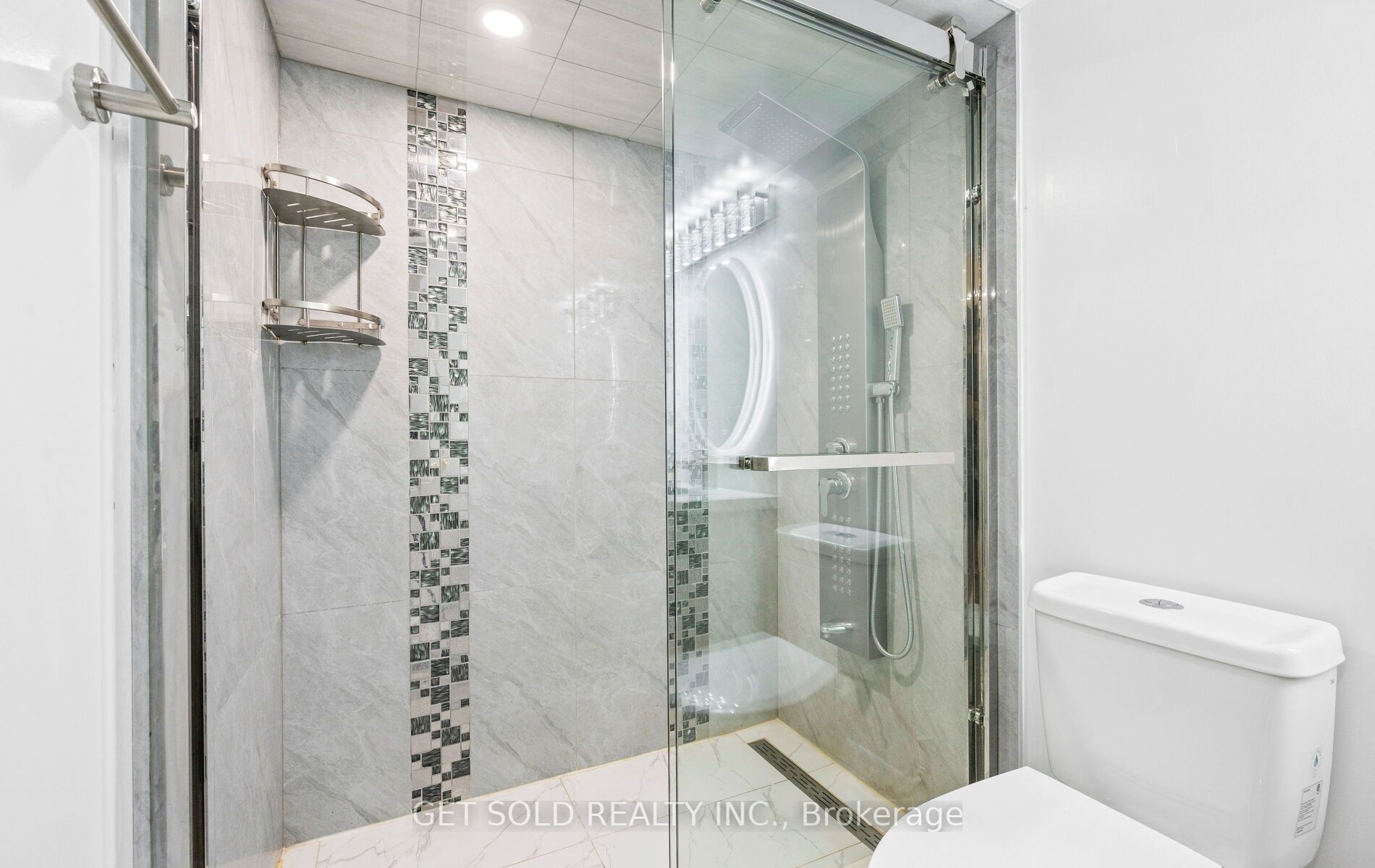 Photo 92 of 16 Mare Crescent, Etobicoke, West Humber-Clairville — HOMEH