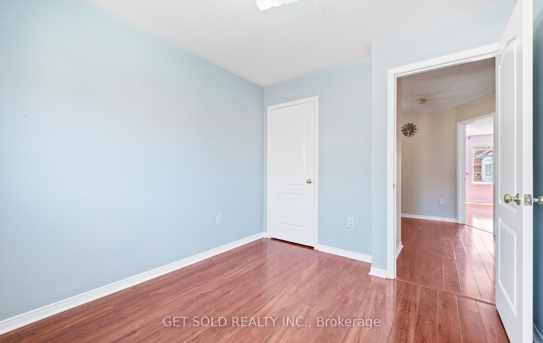 Photo 81 of 16 Mare Crescent, Etobicoke, West Humber-Clairville — HOMEH