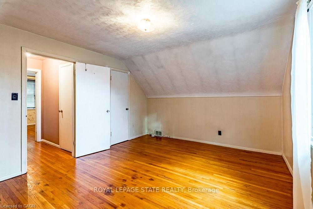Photo 27 of 8 Sylvia Crescent, Hamilton, Rosedale — HOMEH