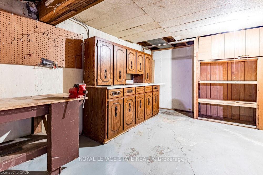 Photo 37 of 8 Sylvia Crescent, Hamilton, Rosedale — HOMEH