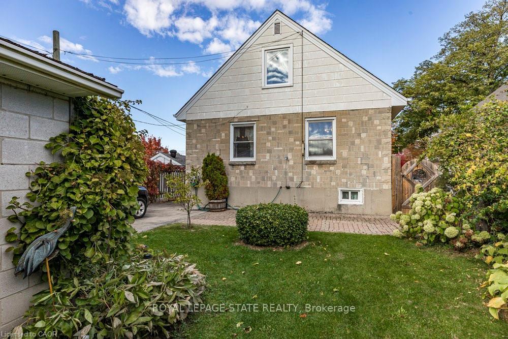Photo 42 of 8 Sylvia Crescent, Hamilton, Rosedale — HOMEH