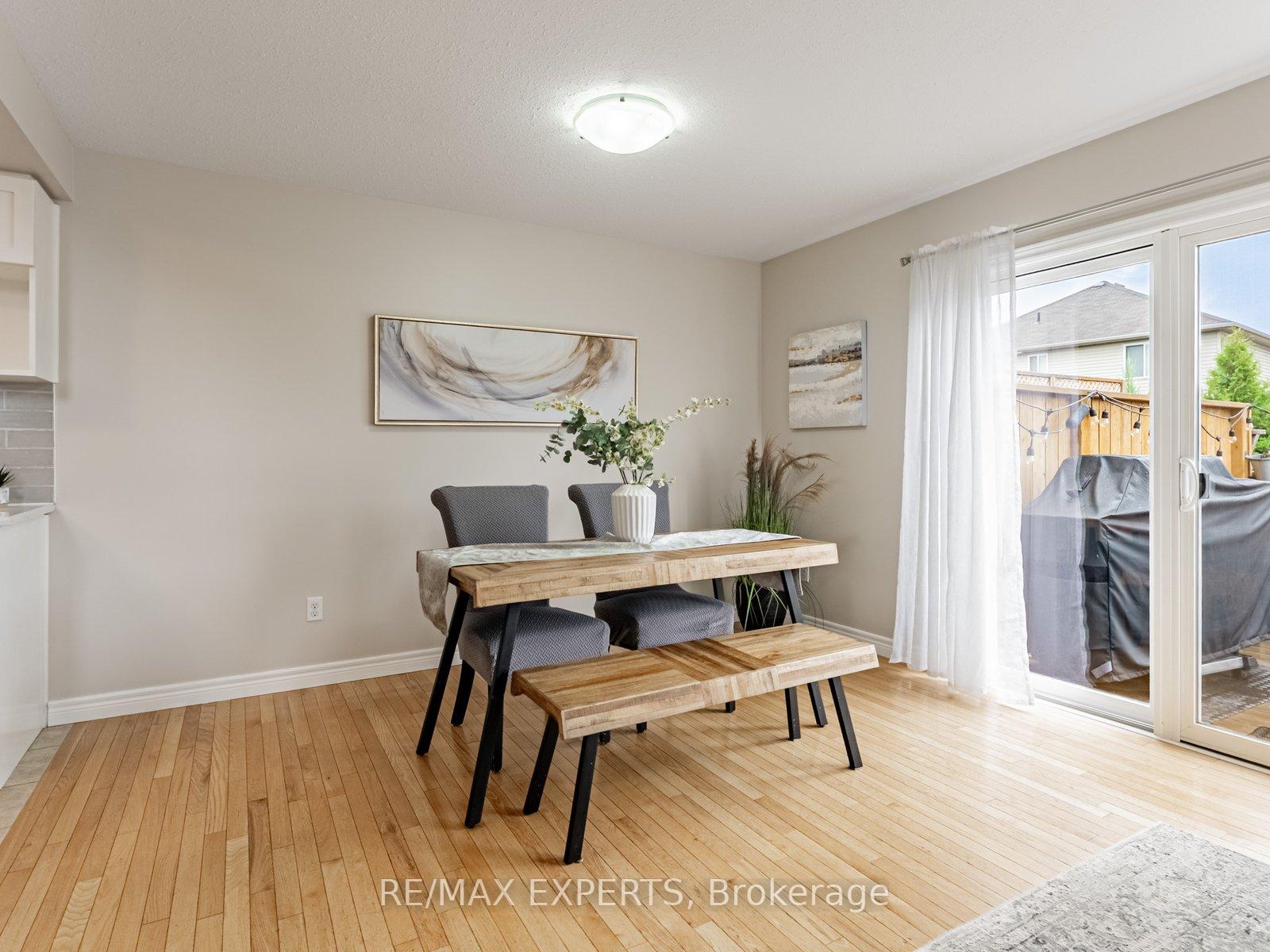 Photo 11 of 1 Clough Crescent, Guelph, Pineridge/Westminster Woods — HOMEH
