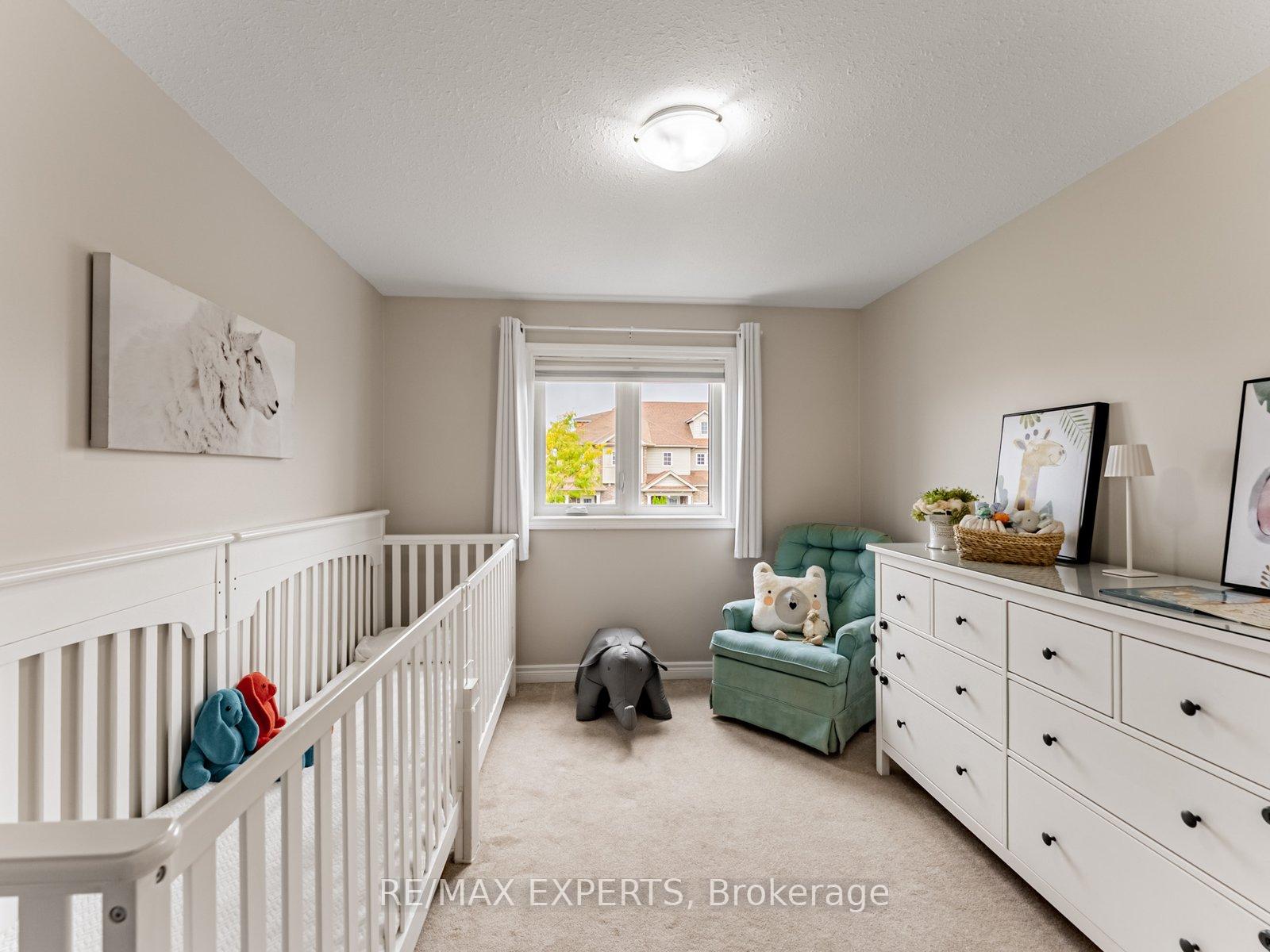 Photo 24 of 1 Clough Crescent, Guelph, Pineridge/Westminster Woods — HOMEH
