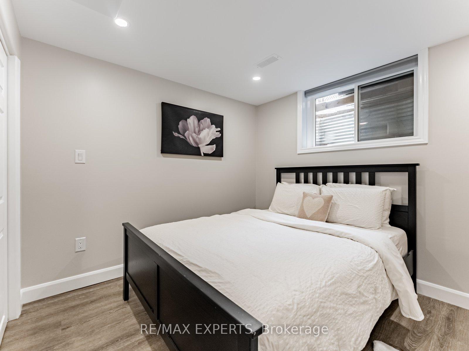 Photo 28 of 1 Clough Crescent, Guelph, Pineridge/Westminster Woods — HOMEH