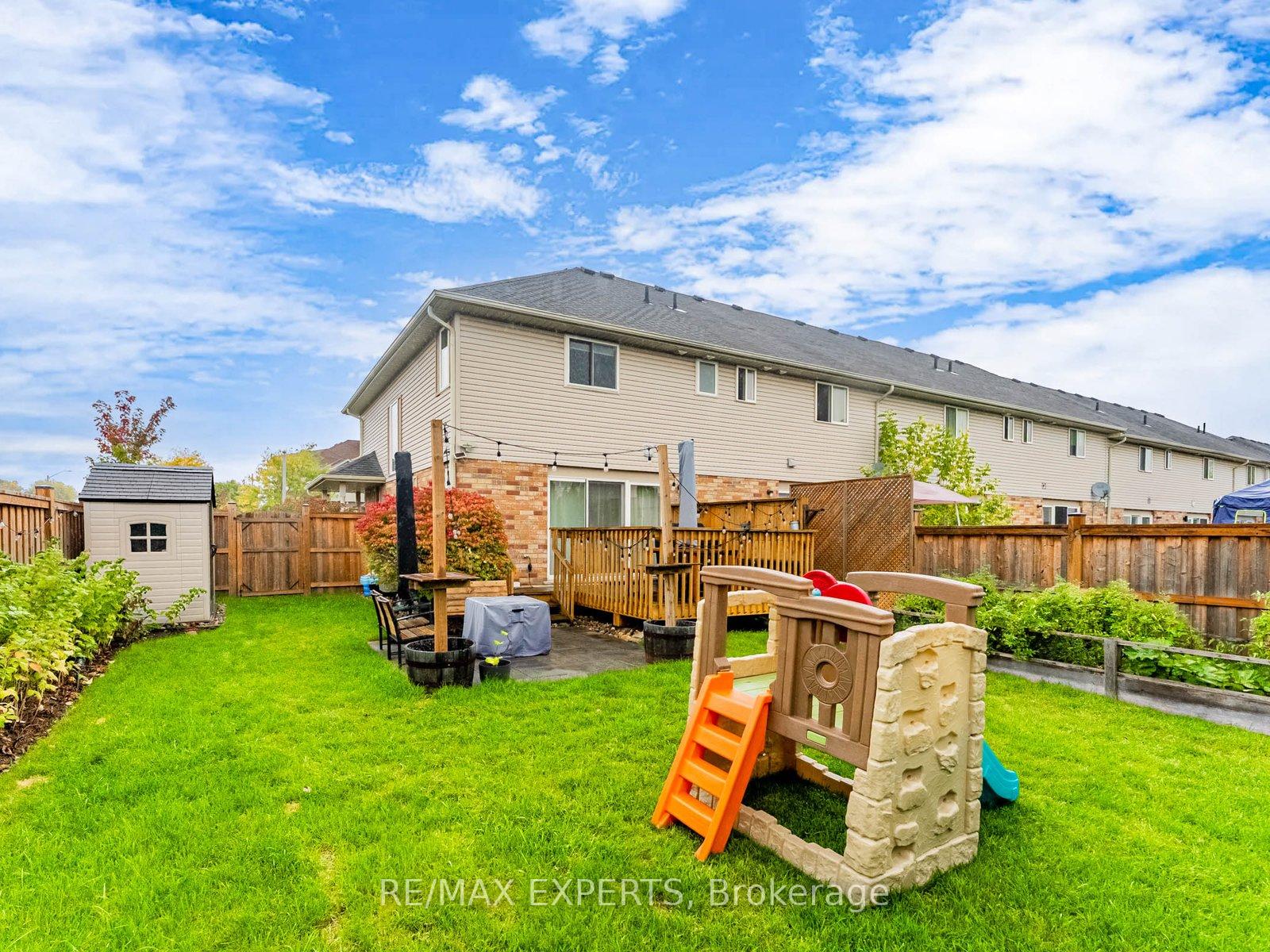 Photo 35 of 1 Clough Crescent, Guelph, Pineridge/Westminster Woods — HOMEH