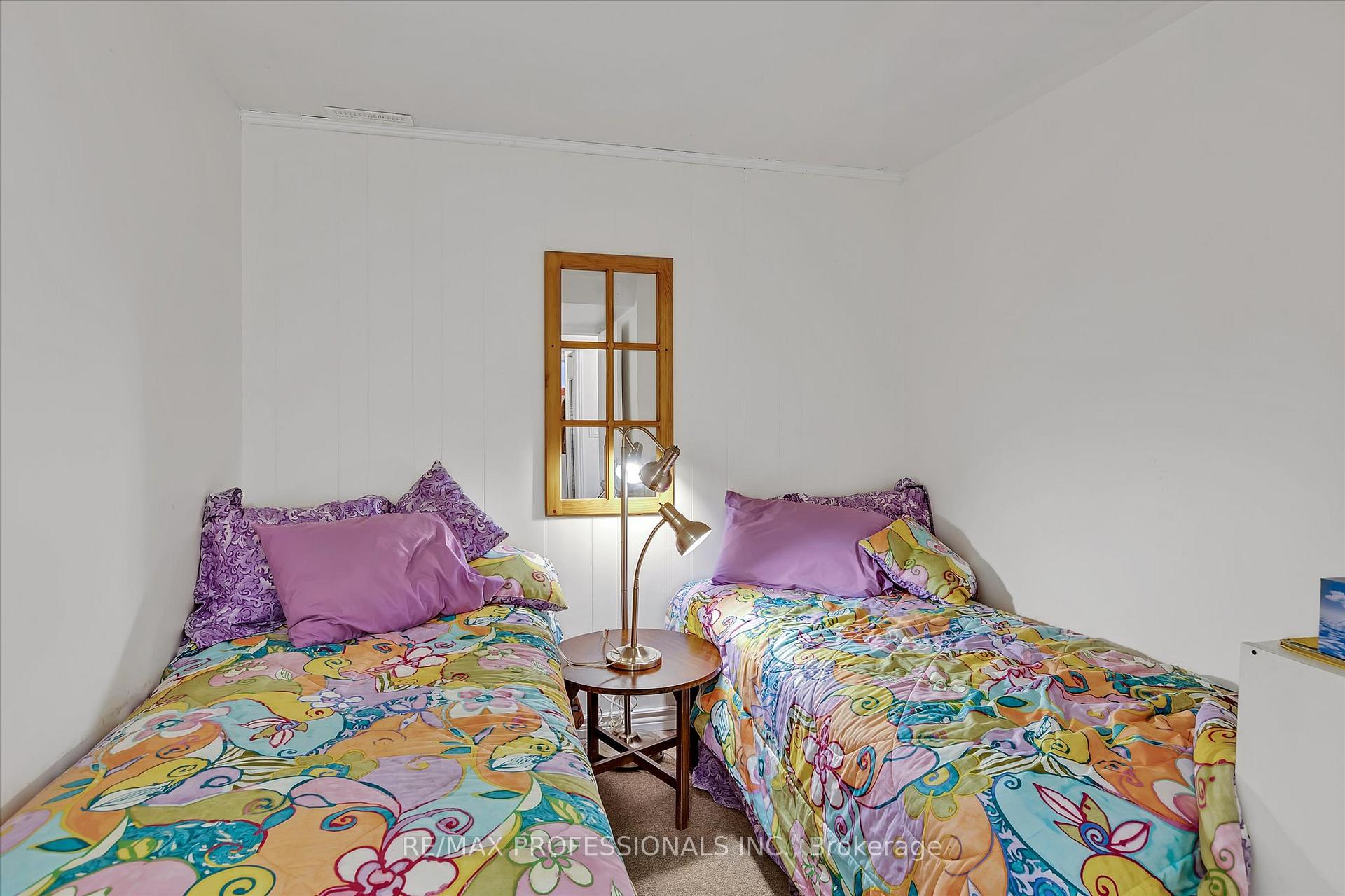 Photo 20 of 2219 Woodglade Boulevard, Peterborough, Monaghan Ward 2 — HOMEH