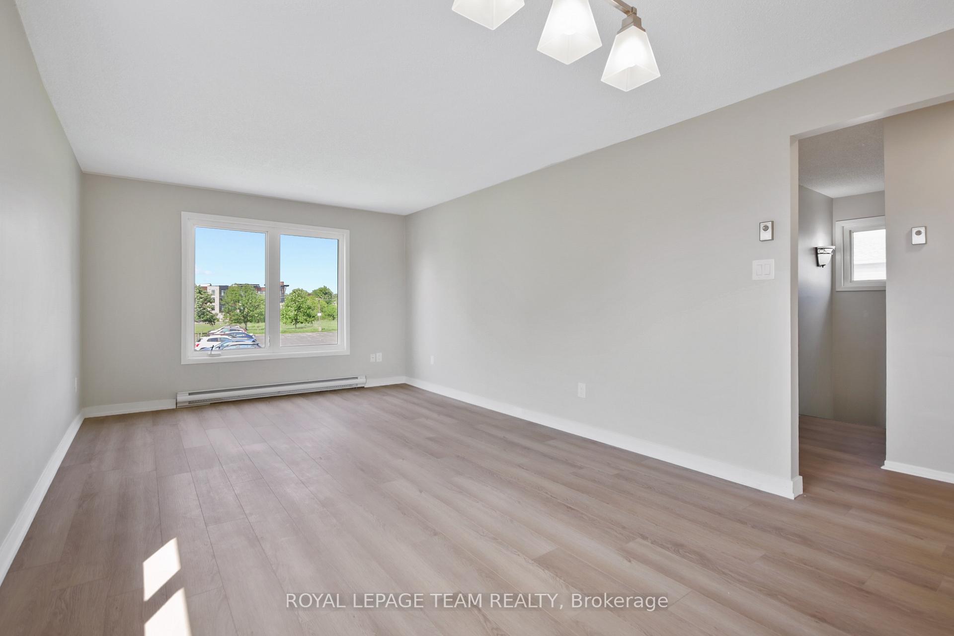 Photo 4 of 107 Mississippi Road, Carleton Place — HOMEH