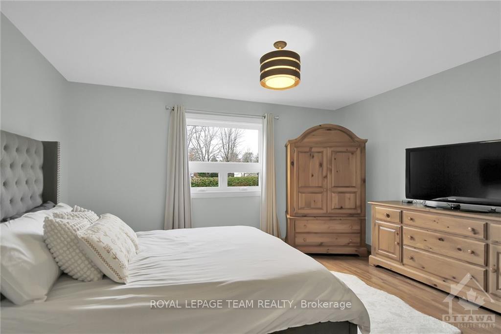 Photo 13 of 5516 Jill Street, Ottawa, Osgoode — HOMEH