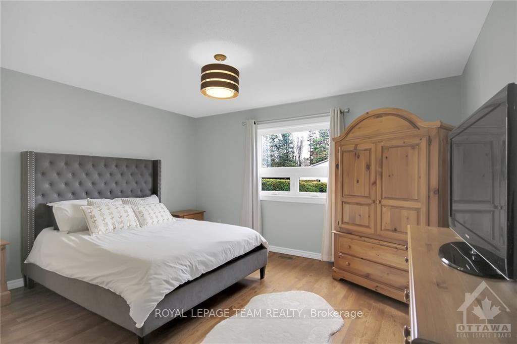 Photo 14 of 5516 Jill Street, Ottawa, Osgoode — HOMEH