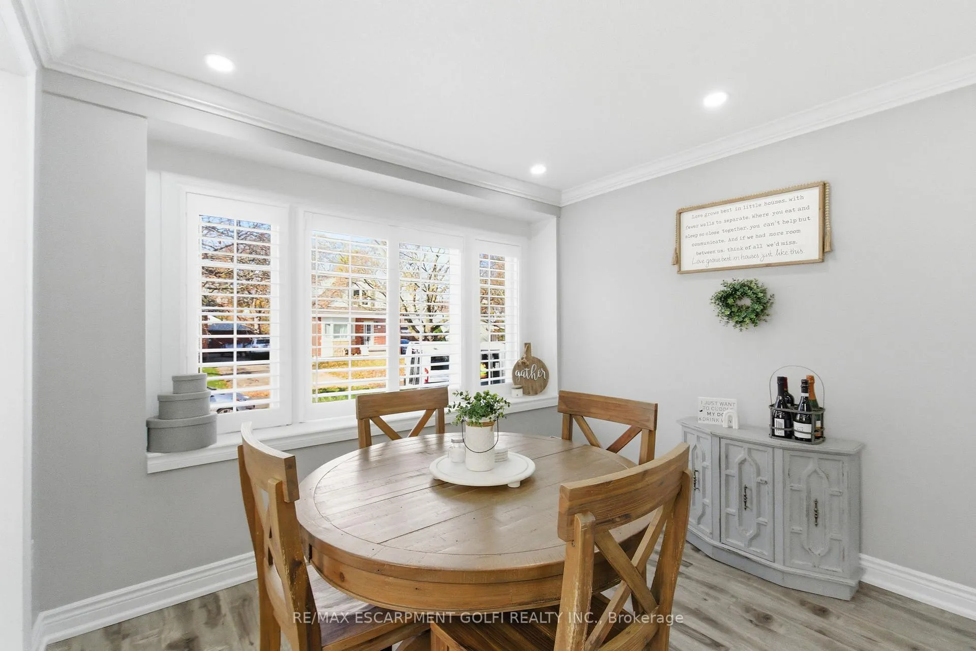 Photo 6 of 89 Erin Avenue, Hamilton, Rosedale — HOMEH
