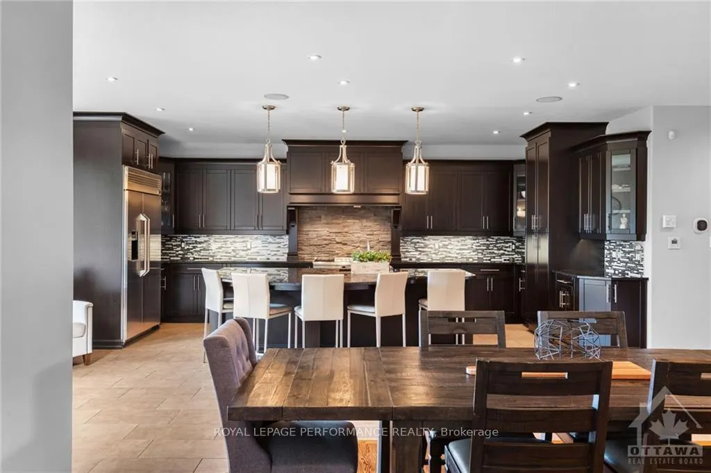Photo 5 of 8312 Lourdes Way, Ottawa, Metcalfe — HOMEH