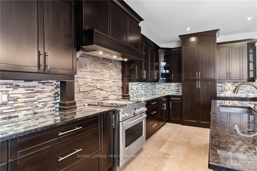 Photo 8 of 8312 Lourdes Way, Ottawa, Metcalfe — HOMEH