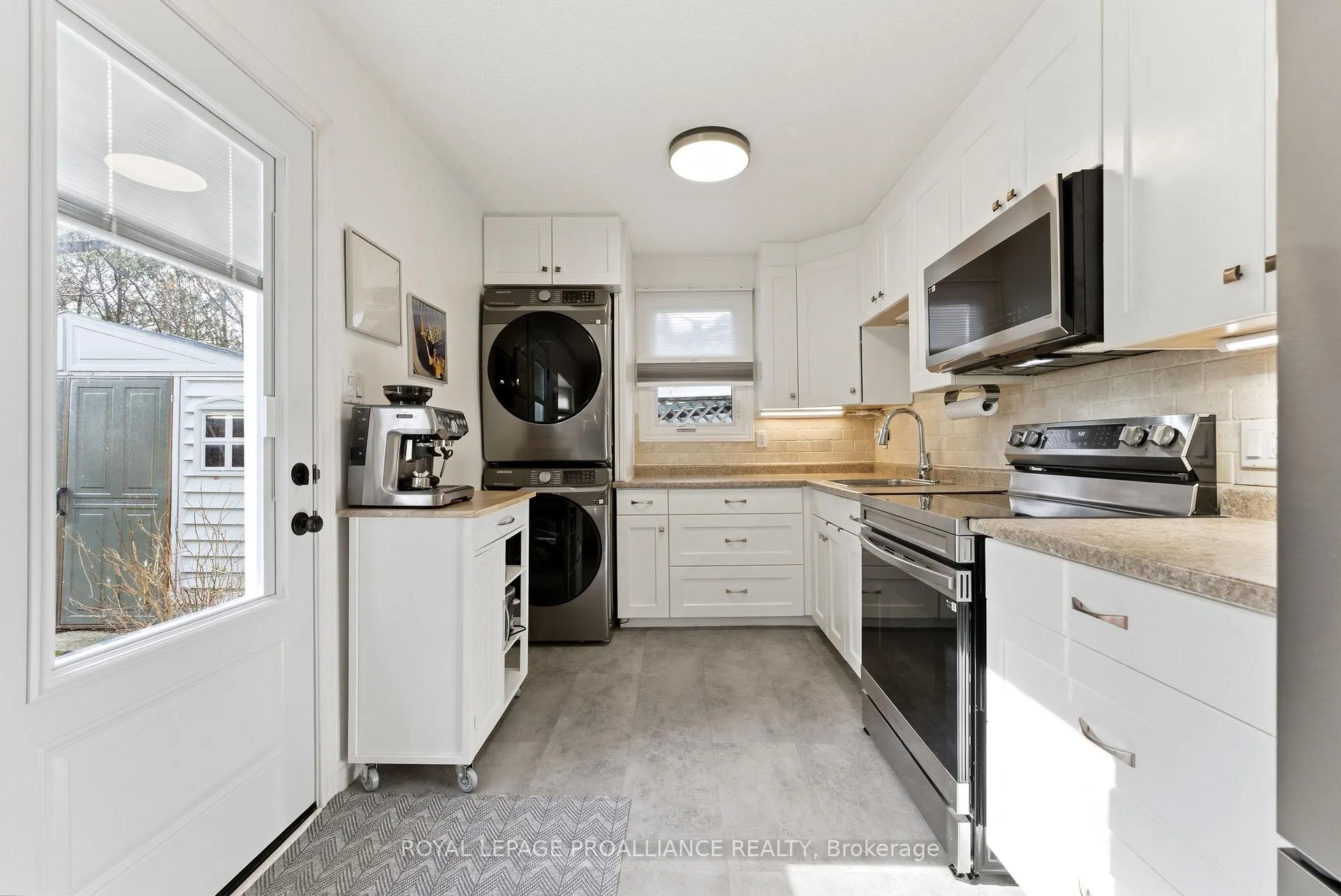 Photo 9 of 23 Guelph Street, Quinte West, Trenton Ward — HOMEH