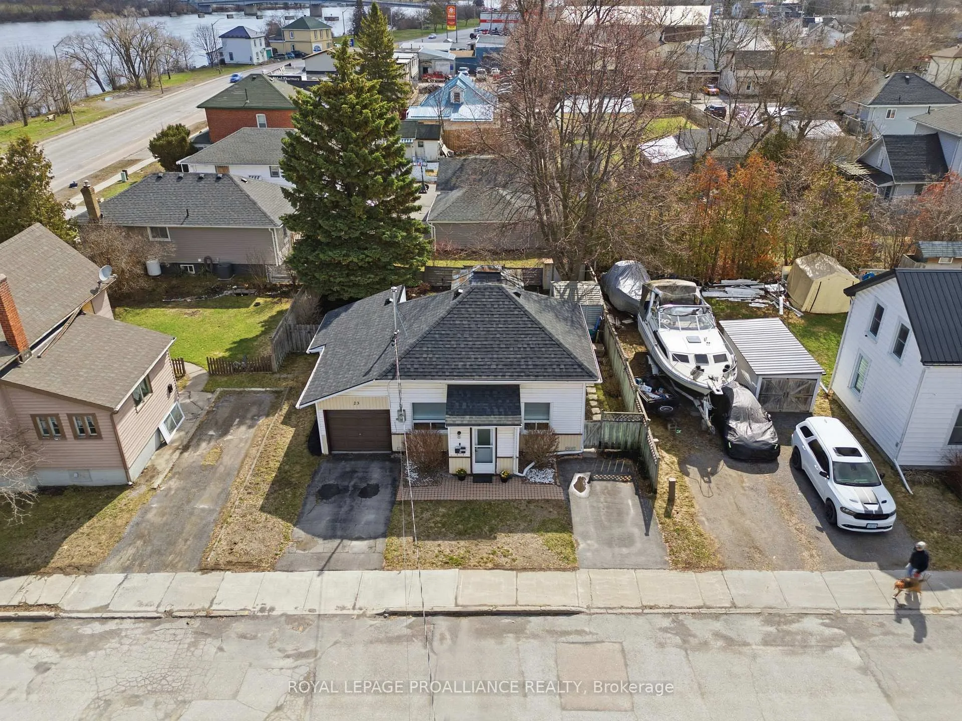 Photo 24 of 23 Guelph Street, Quinte West, Trenton Ward — HOMEH
