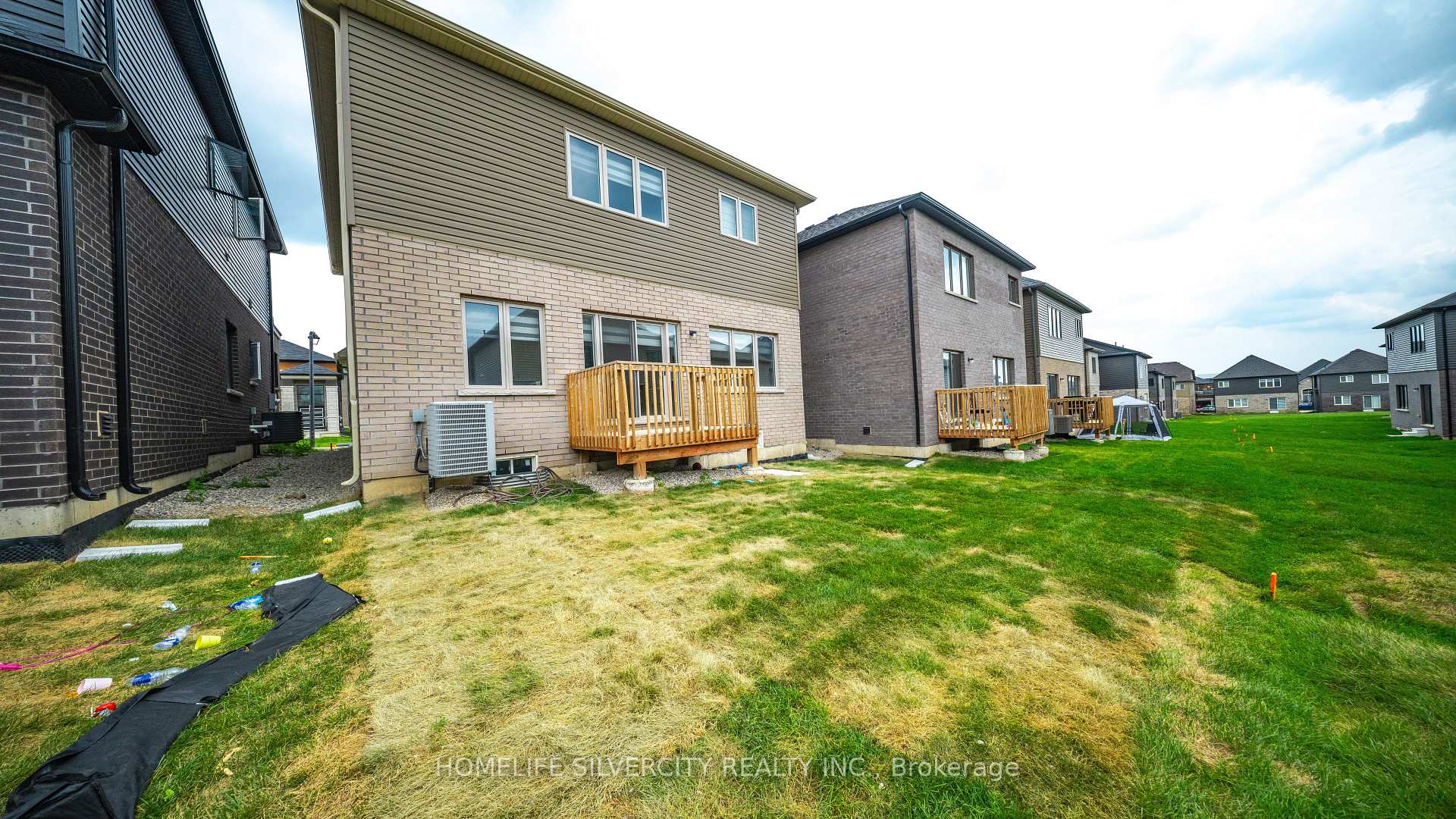 Photo 19 of 56 George Brier Drive E, Brant, Paris — HOMEH
