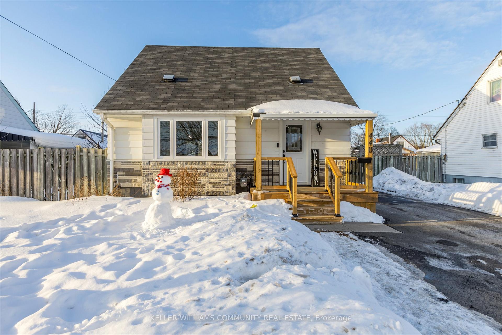Photo 2 of 440 O'connell Road, Peterborough, Otonabee Ward 1 — HOMEH